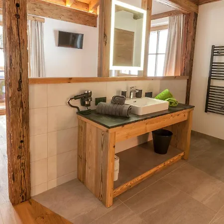 Semesterbostad Familienchalet Hinterglemm Kitzbueheler Alpen Salzburg *