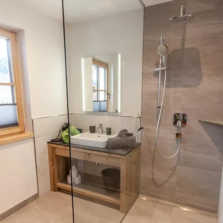 Familienchalet Hinterglemm Kitzbueheler Alpen Salzburg Semesterbostad Saalbach-Hinterglemm